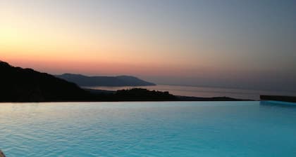 VUE MER panoramique - Calme, BBQ et Pétanque. 15 mn des plages - VillaPatima