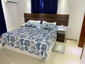 3 bedrooms, WiFi, bed sheets