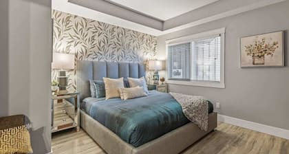 NEW!The Zeus by SSR Top Luxury|1400SQF|3BR&2BTH ( BL# RES-11692 )
