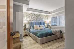 3 bedrooms, desk, iron/ironing board, travel crib