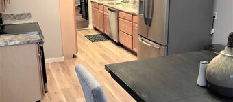 2BR Lake House 40ftDockAccess