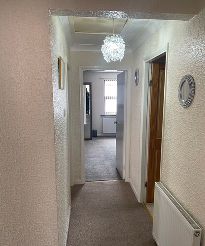 Super deluxe 3 bedrooms apartment in this popular area of Stanley