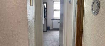 Super deluxe 3 bedrooms apartment in this popular area of Stanley