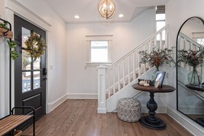 Interior - 4 bedroom/2.5 bath fully restored 1910 beauty minutes from KU campus & downtown. (Lawrence)