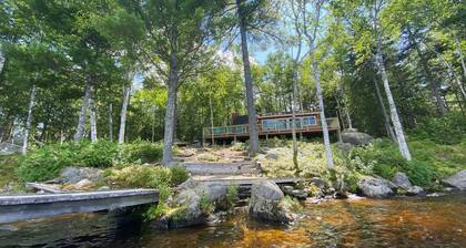 Secluded Katahdin View, Lakefront Bliss & Beach Cove Retreat