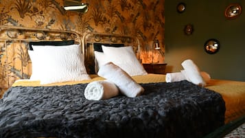 Chambre Double Deluxe (Paul) | 1 chambre, literie de qualité supérieure, décoration personnalisée