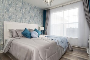 2 bedrooms, WiFi, bed sheets, wheelchair access