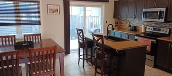 Ski hills and Hockey rinks close by