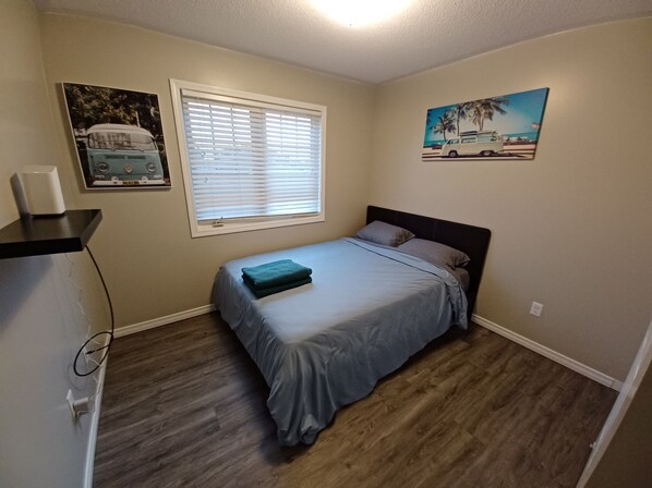 3 bedrooms, WiFi, bed sheets