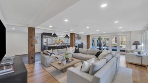 تلفزيون ذكي، ستيريو