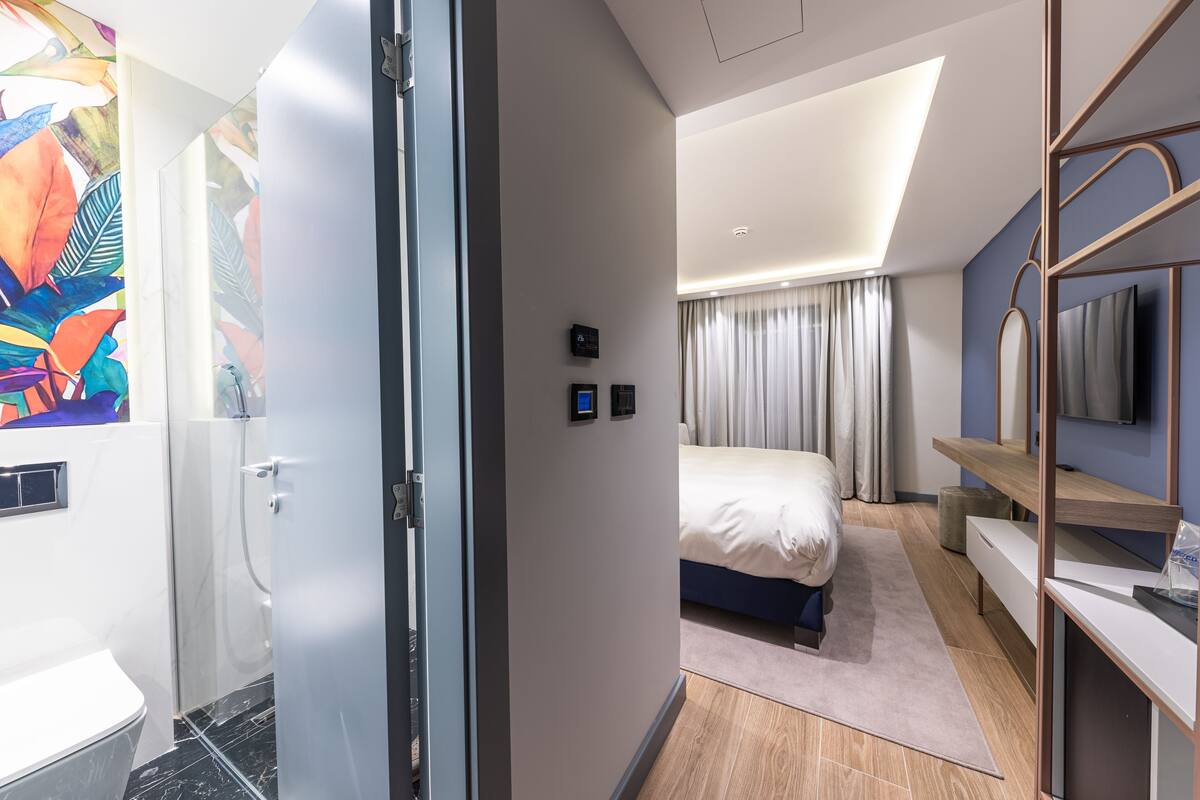 Sengetøy av topp kvalitet, dundyner og senger med Select Comfort-madrass