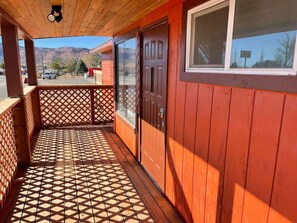 Property grounds - APT 2 · APT #2 Crazy Horse RV Resort (Kanab)