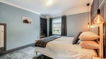 2 habitaciones, wifi gratis y ropa de cama