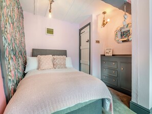 2 habitaciones, wifi gratis y ropa de cama