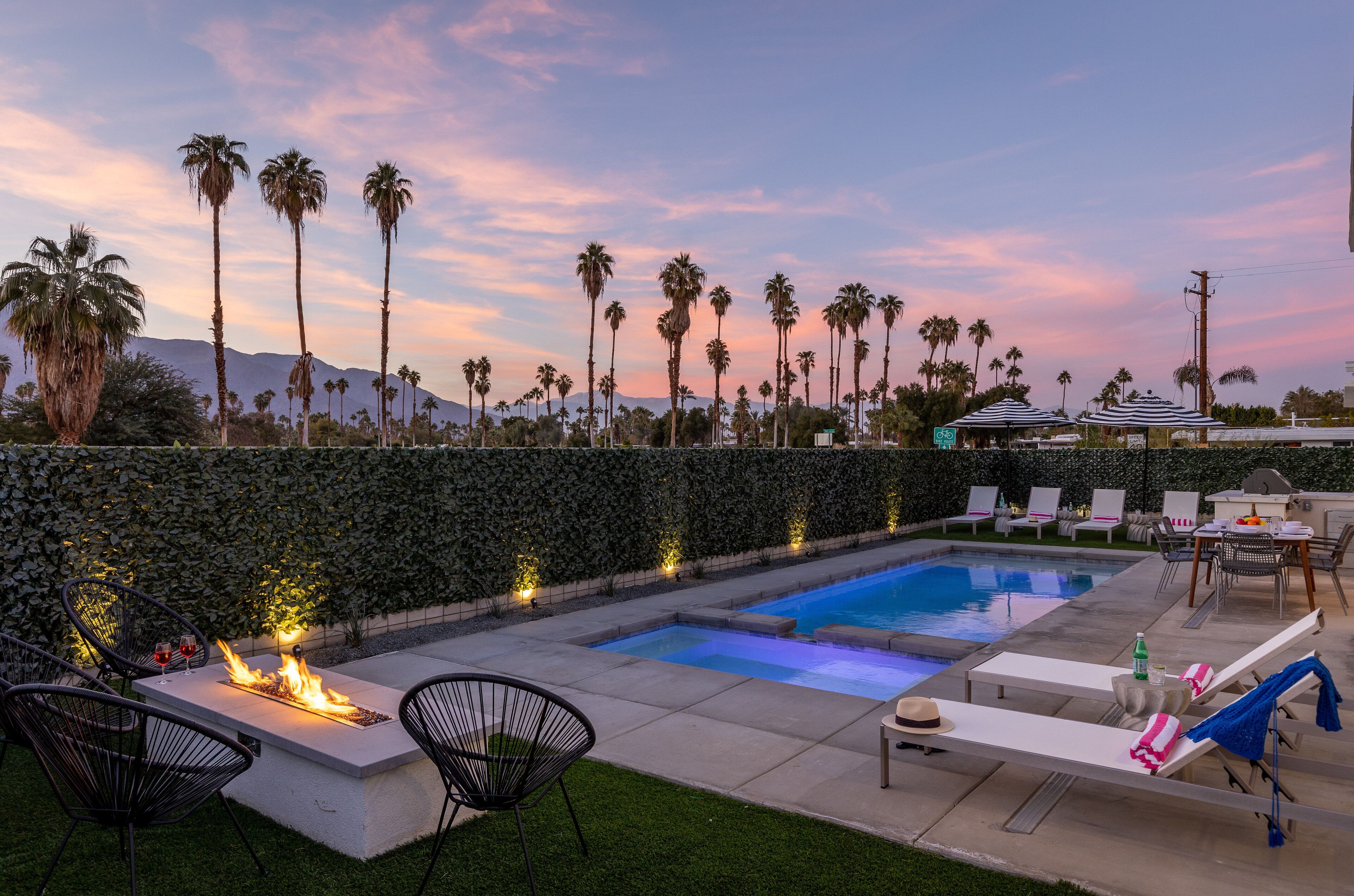 Picture Perfect Retreat - Old Hollywood Meets Modern Luxury!