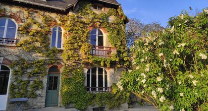 MeuliĂšre de caractĂšre au coeur d'un village paisible Ă 10mn de Reims