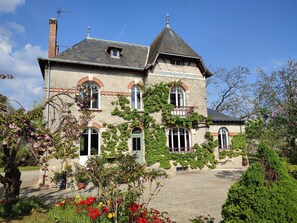 Esterni