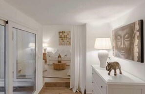 Departamento de lujo | 2 habitaciones, tabla de planchar con plancha, cunas y wifi gratis 