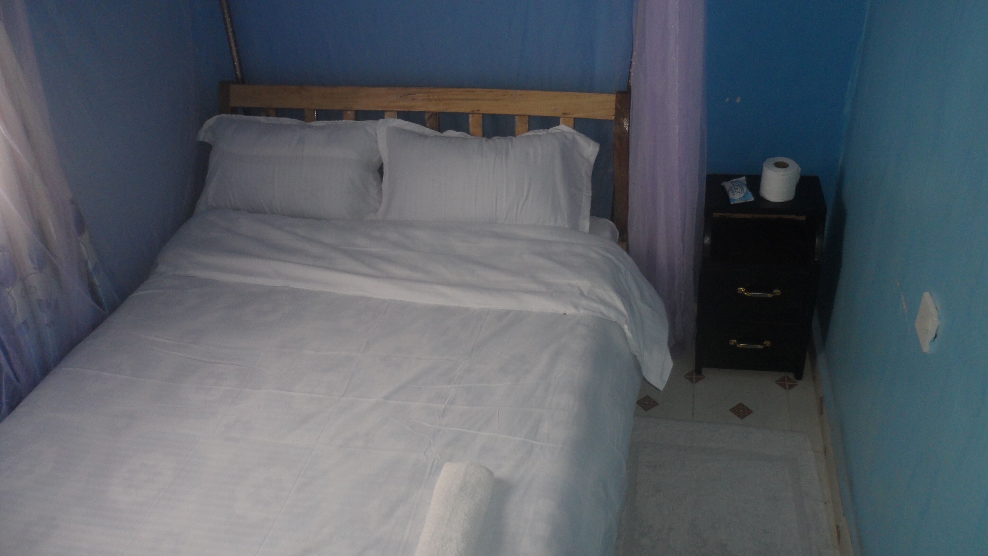 2 Schlafzimmer, Schreibtisch, Bügeleisen/Bügelbrett, WLAN