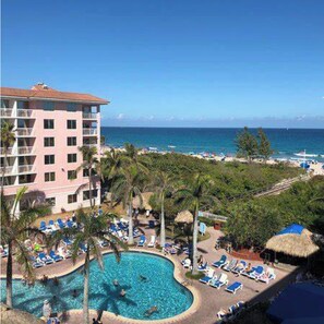 Alberca al aire libre 