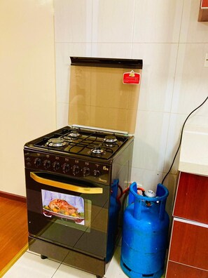 Fridge, microwave - Rembo Home!!! (Nairobi)