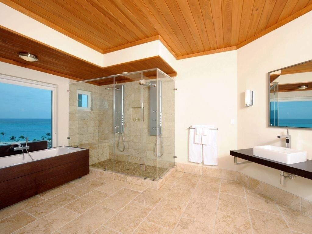 Villa, 4 Bedrooms | Bathroom | Towels