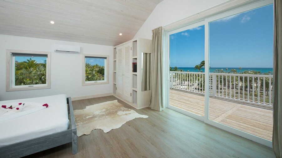 See Sea 2 Bedroom Home