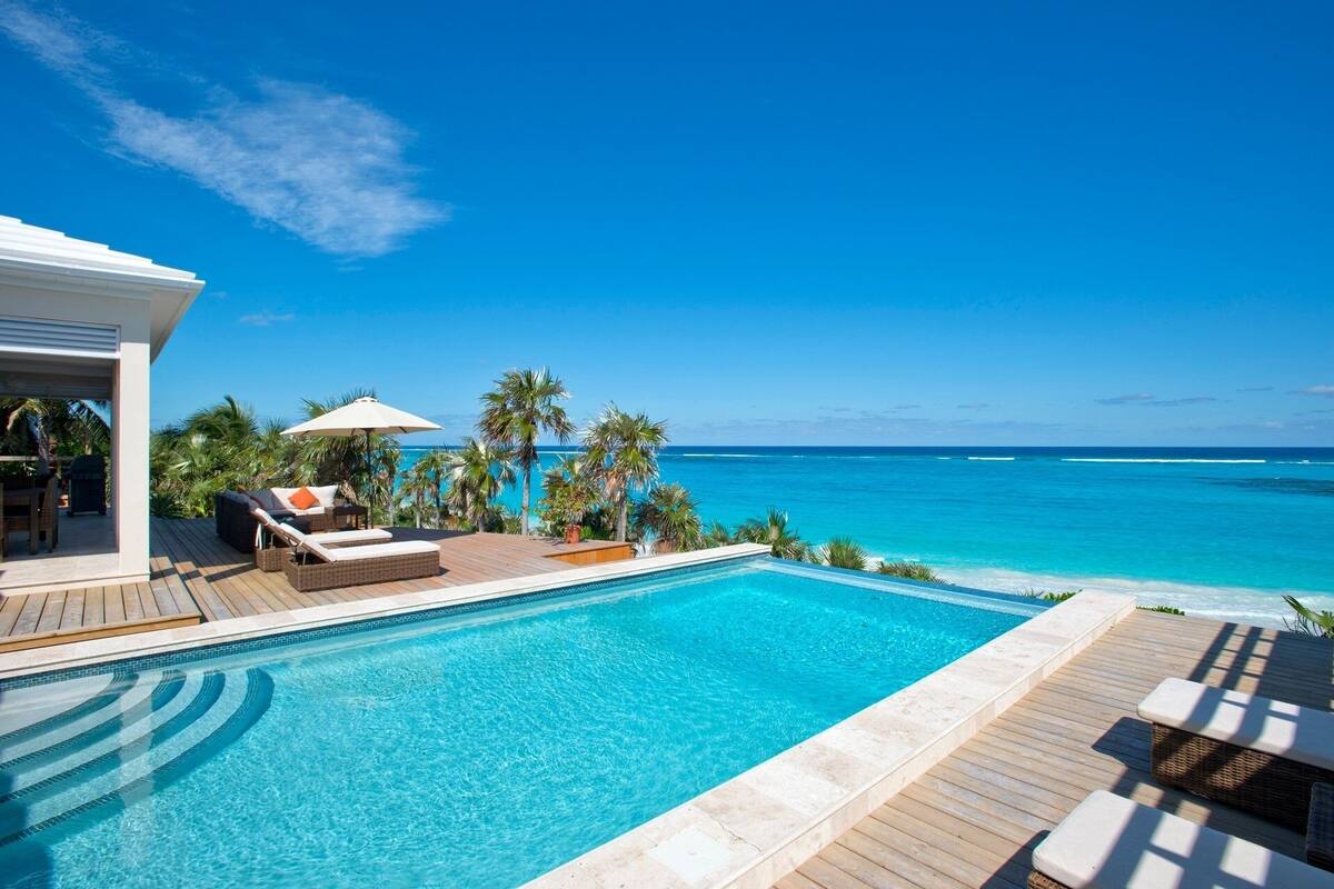 House, 6 Bedrooms | Pool