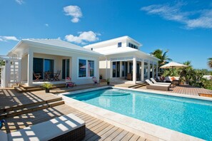 House, 6 Bedrooms | Pool
