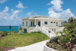 House, 3 Bedrooms | Exterior