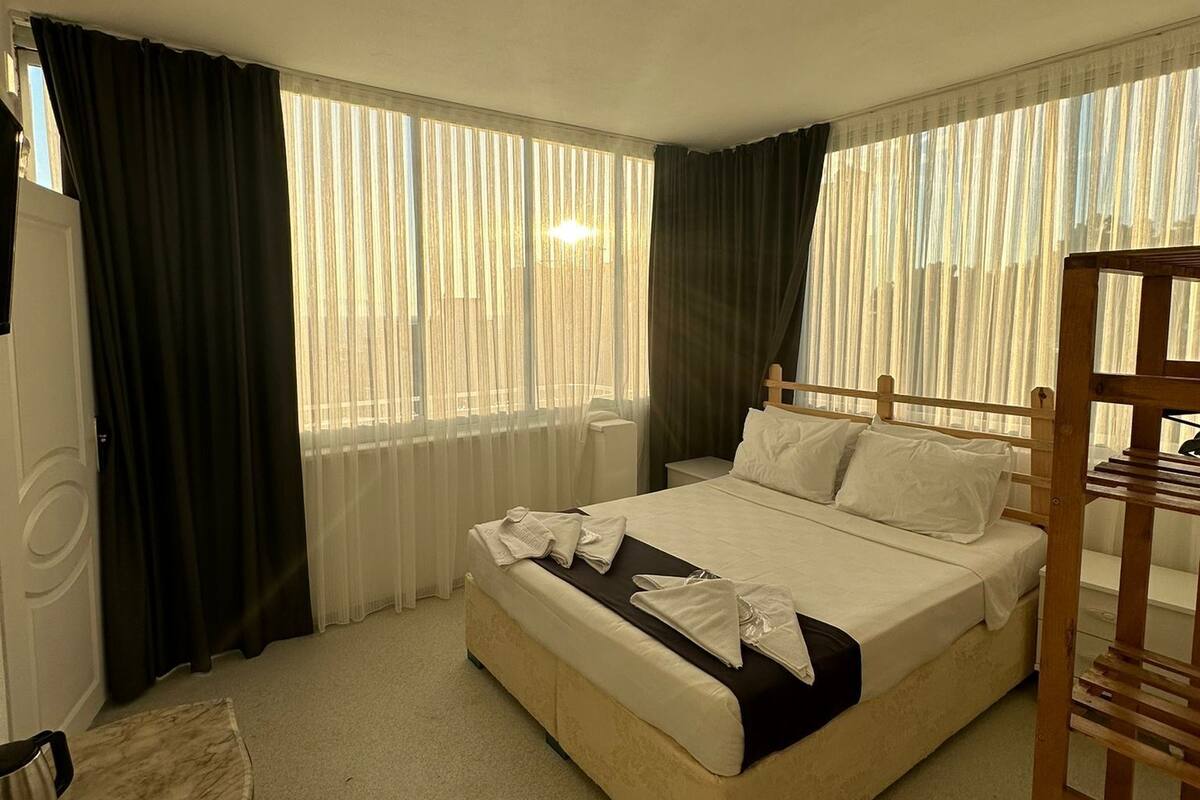 Habitación estándar | Ropa de cama de alta calidad, wifi gratis y ropa de cama