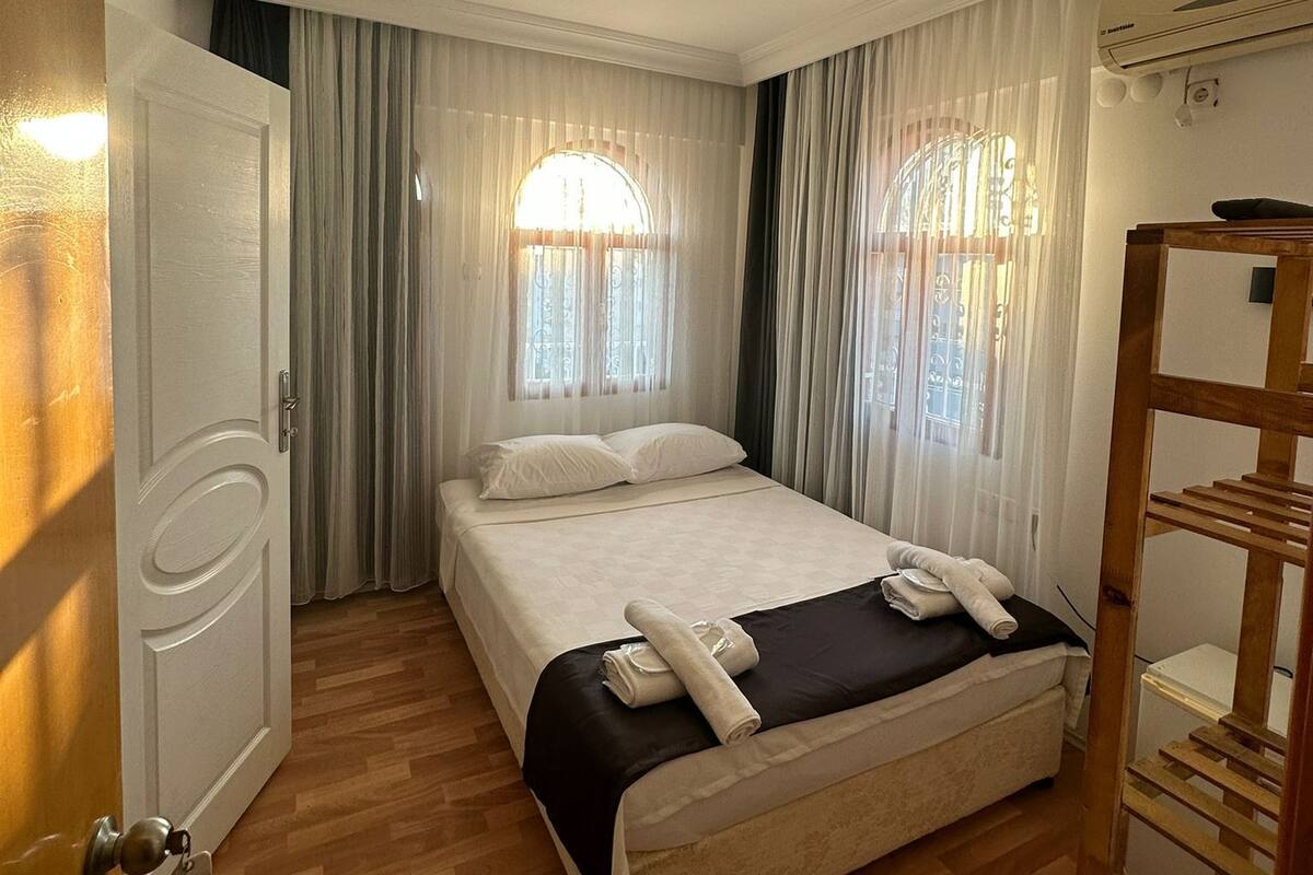 Premium bedding, free WiFi, bed sheets