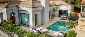 Gated Luxury Mountainside Villa - 15 minutes from Scottsdale or DT Phoenix 