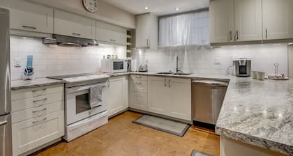 2 Bedroom basement apartment located in Etobicoke close to subway