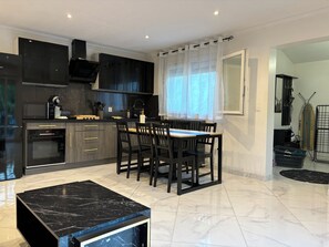 Fridge, microwave, oven, stovetop - Near train station/Paris/Airport/Stade de France/Asterix/Disney (Garges-lès-Gonesse)
