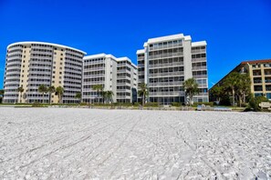 Exterior - 704N Crescent Arms- Full Gulf Front - 1 WEEK MIN (Siesta Key)