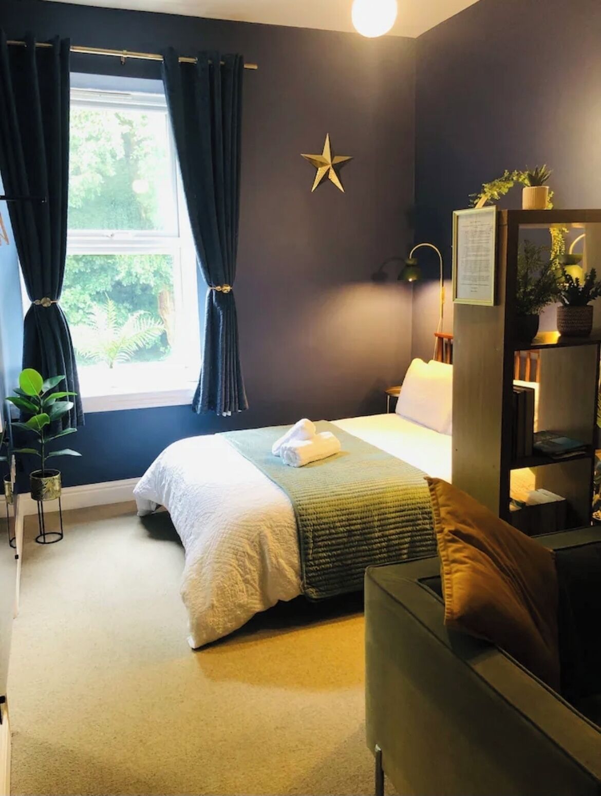 1 多间卧室、免费 WiFi、床单