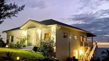 House, 5 Bedrooms | Bahagian luar