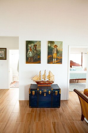 House, 5 Bedrooms