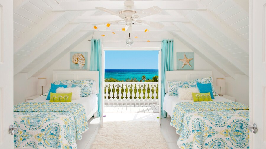 Bahama Mama 5 Bedroom Home