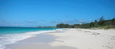 House, 5 Bedrooms | Beach