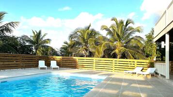 House, 5 Bedrooms | Kolam renang | Kolam dipanaskan