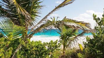 Villa, 2 Bedrooms | Beach