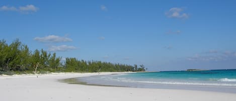 House, 4 Bedrooms | Beach