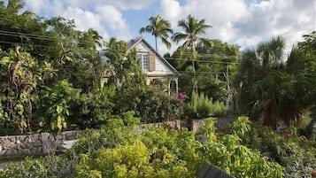 Hús - 4 svefnherbergi | Lóð gististaðar