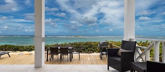 Coconut Point 3 Bedroom Home