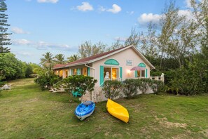 House, 4 Bedrooms | Exterior