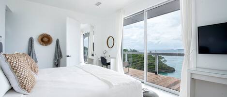 House, Multiple Bedrooms | 7 bedrooms, free WiFi