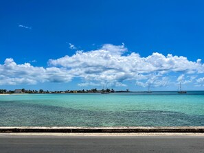 House, 2 Bedrooms | Beach
