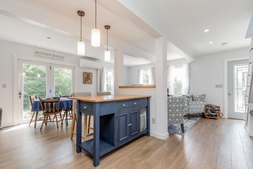 Updated Long Island Maine Cottage - Yarmouth, ME